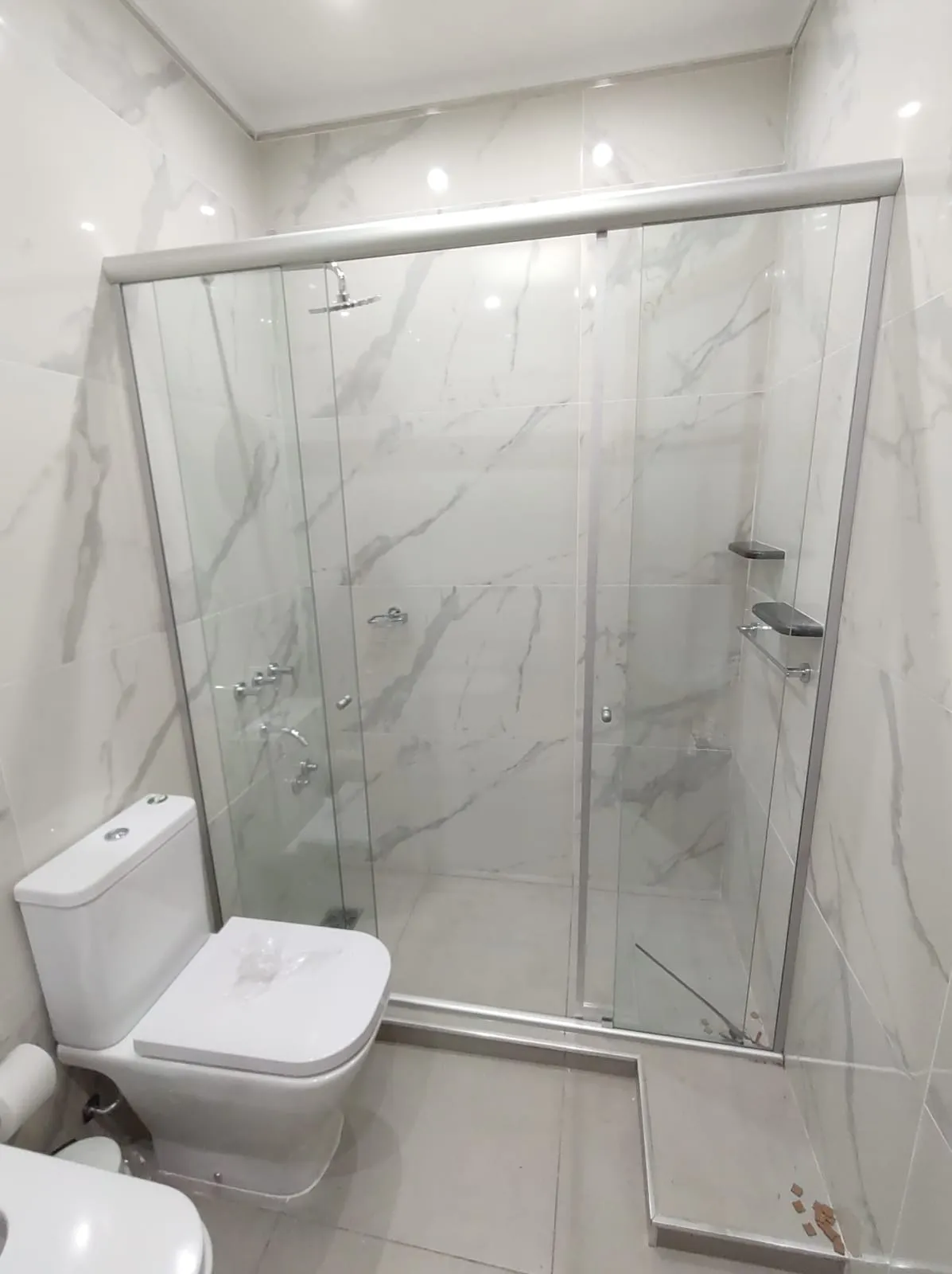 Mampara de baño de vidrio templado