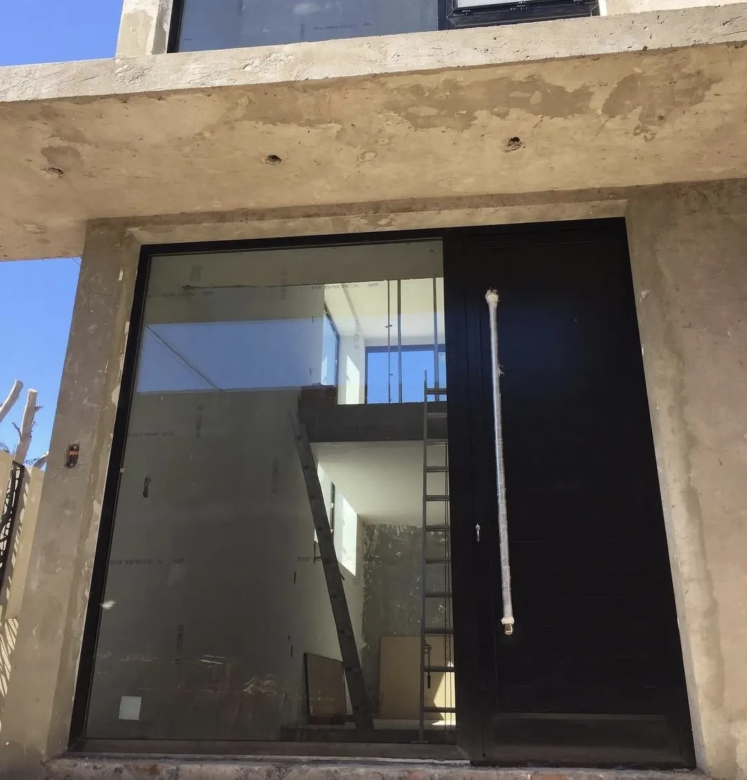 Puerta de aluminio de alta gama